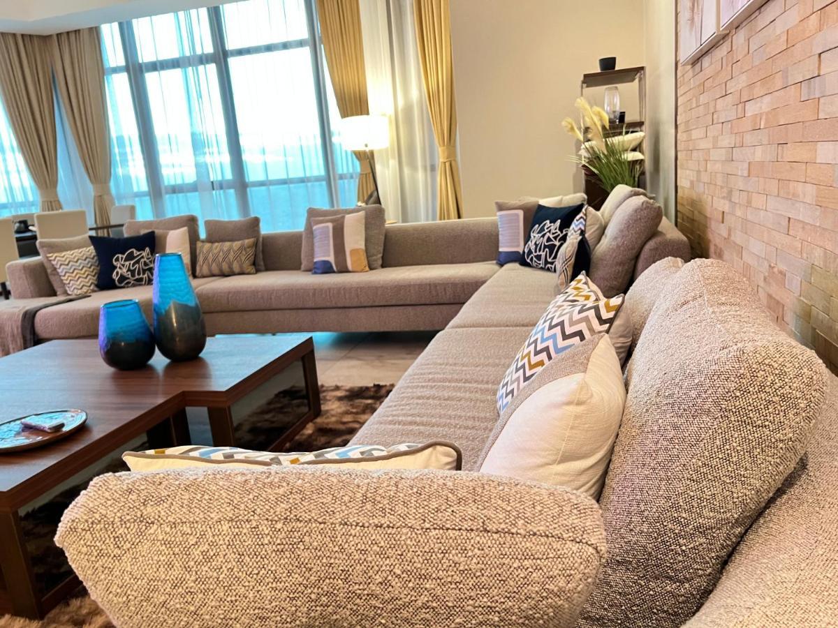 Fairview Luxury *