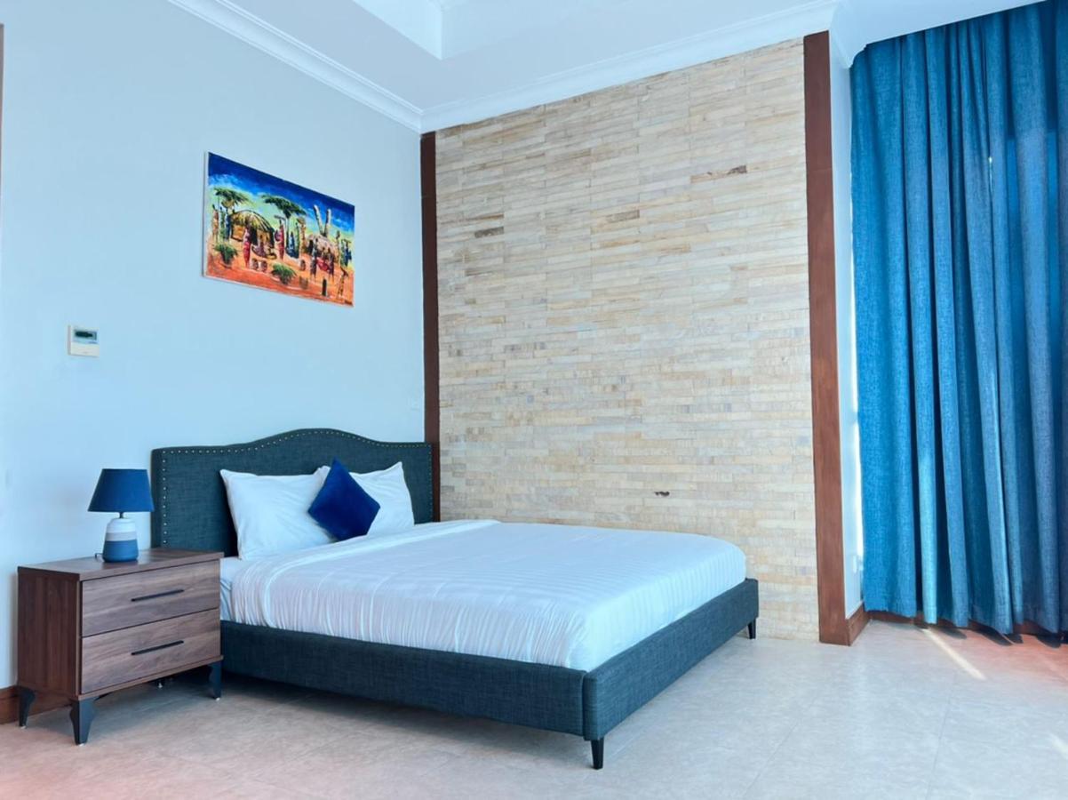 Fairview Luxury *